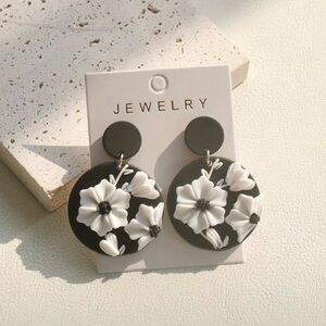 Handmade Lightweight Clay 3D Black and White Floral Earrings